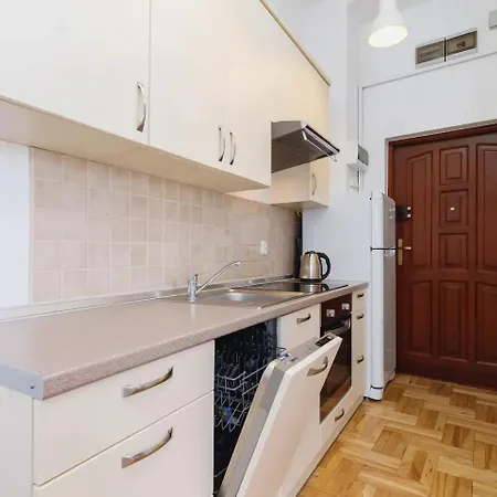 Private Parking - Old Town - Sw Krzyza 16 Street * Cracovia